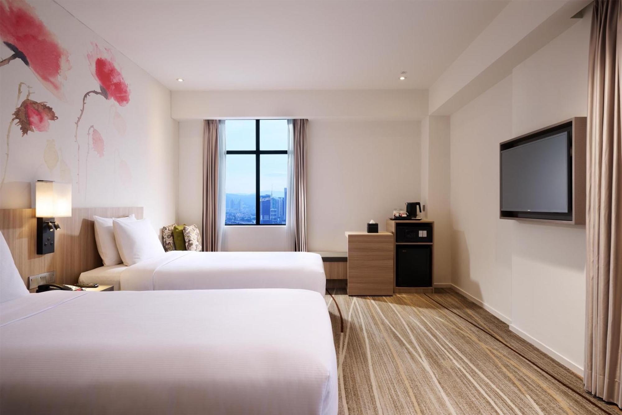 Deluxe Twin Room KL Tower View